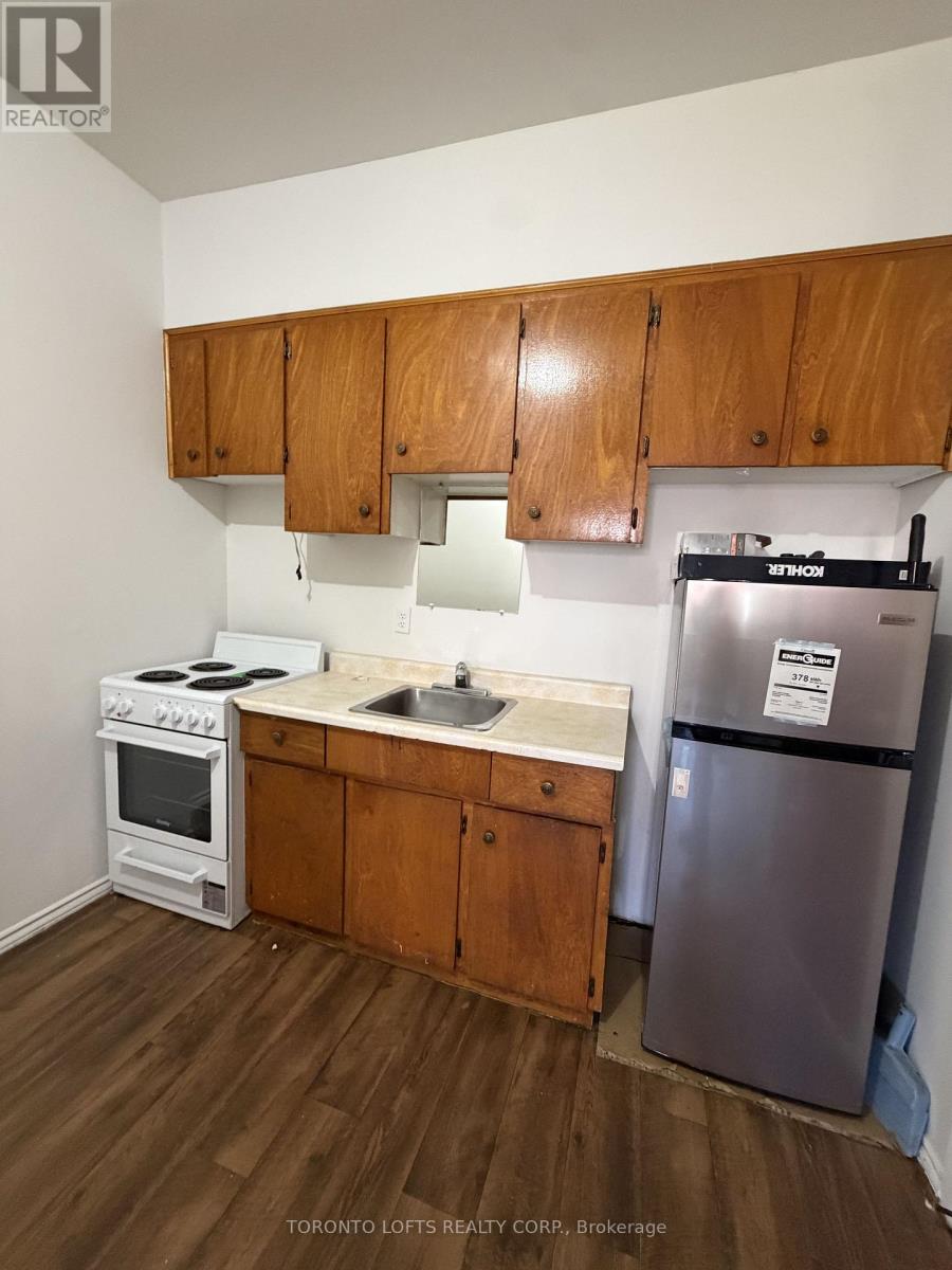 381 Dundas Street E Property Photo 3
