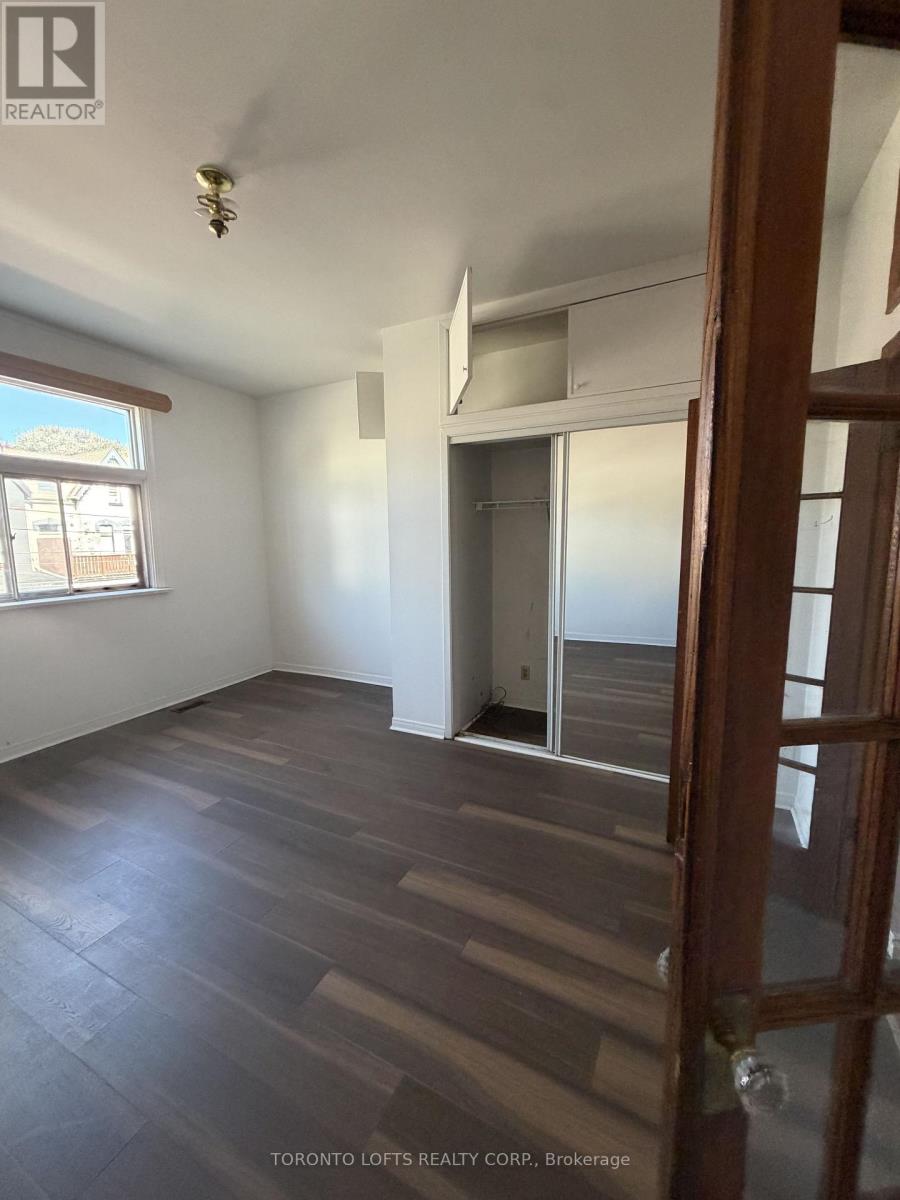 381 Dundas Street E Property Photo 7