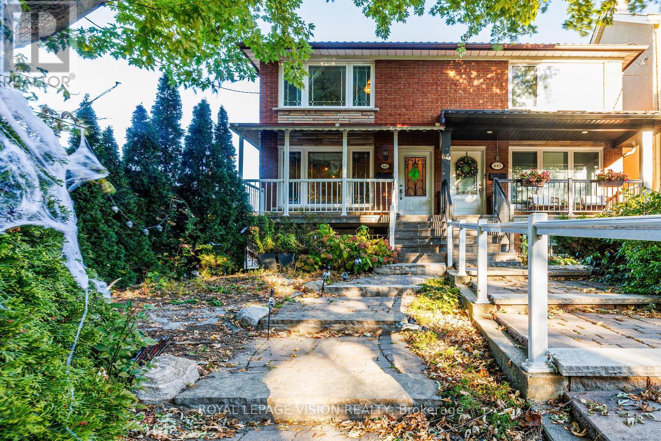 445 SHAW STREET Property Photo 1