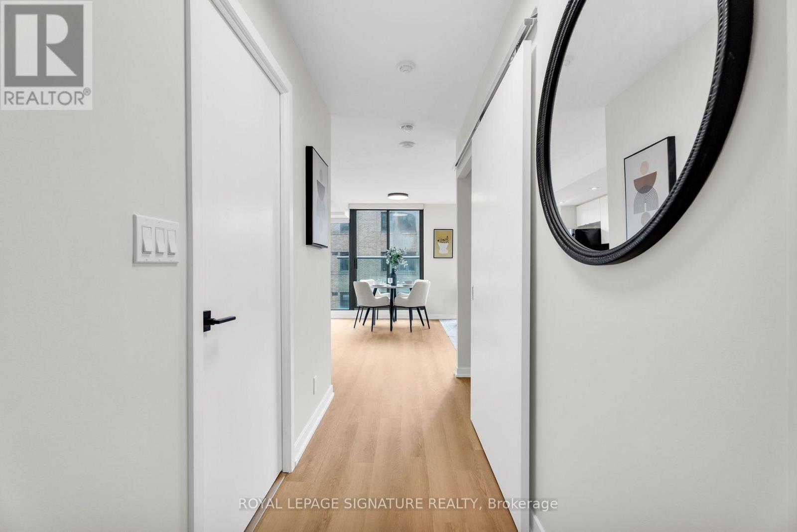 316 - 33 Lombard Street Property Photo 4