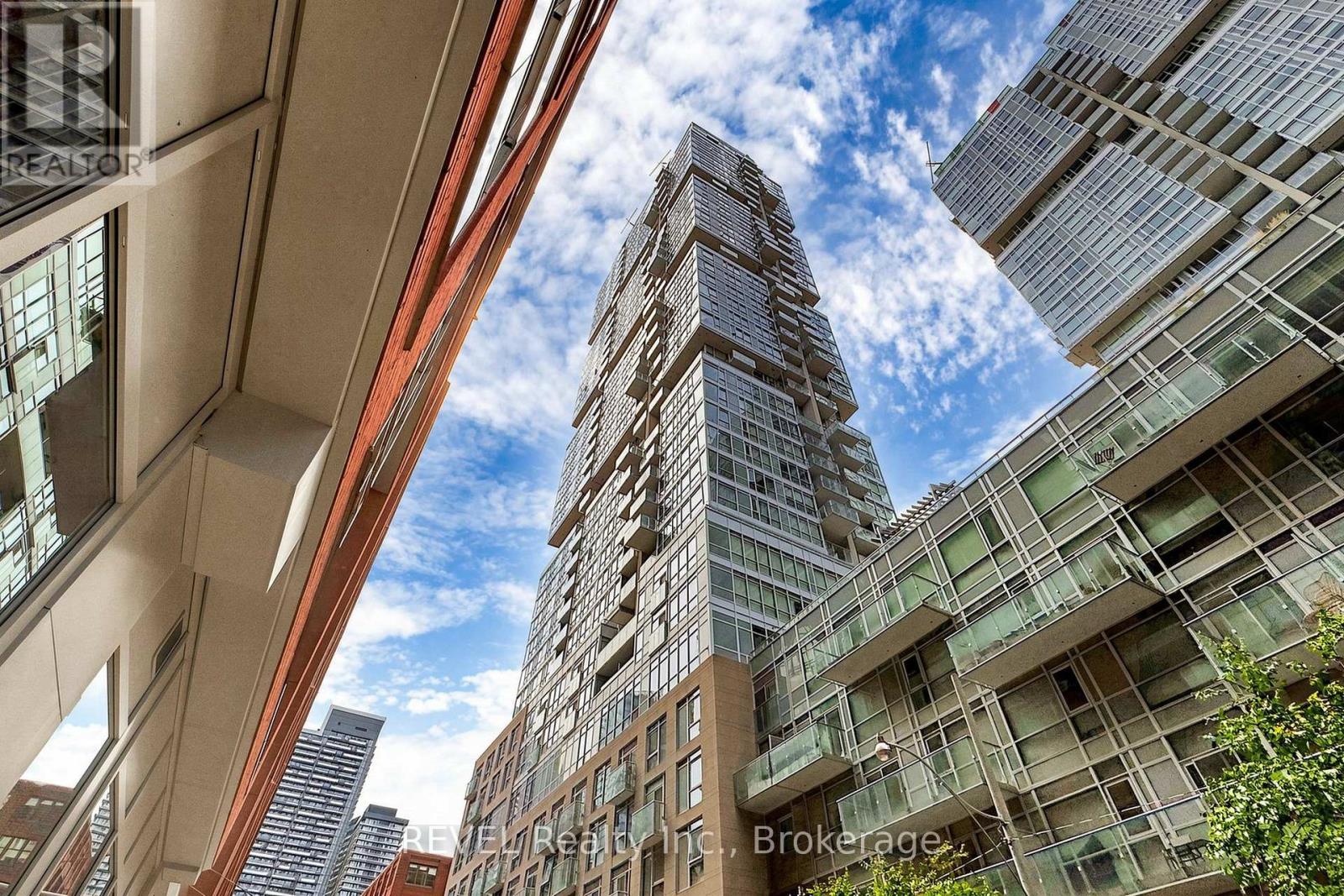 705 - 30 NELSON STREET Property Photo 1