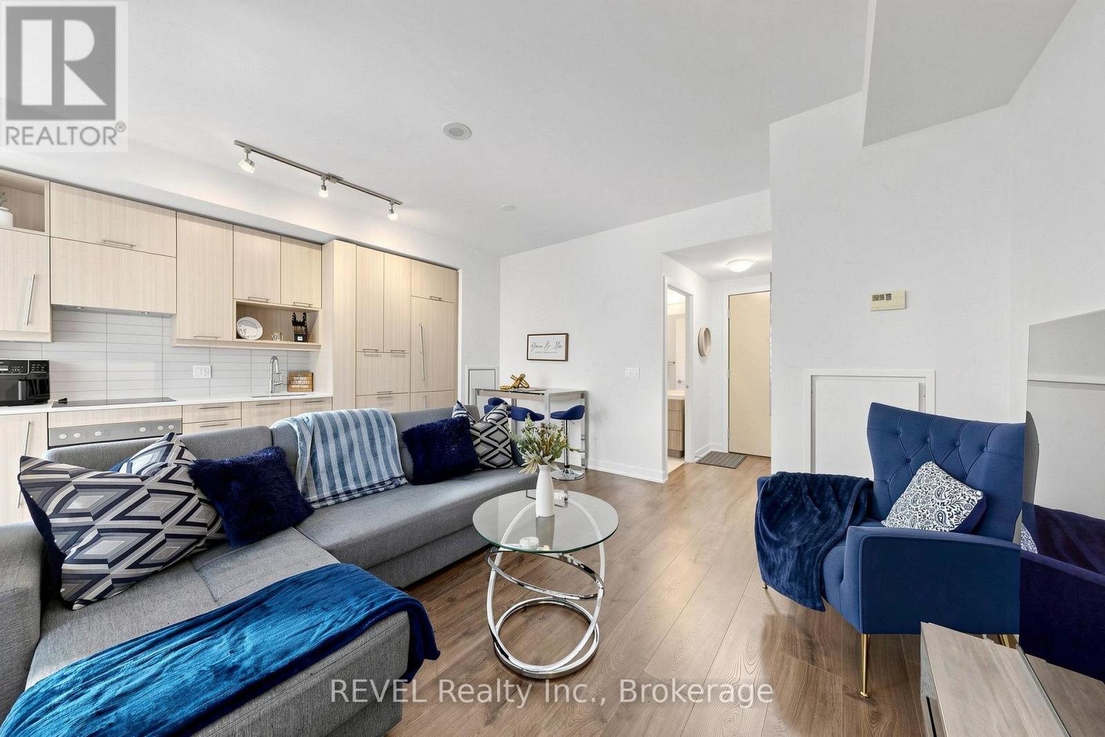 705 - 30 Nelson Street Property Photo 10