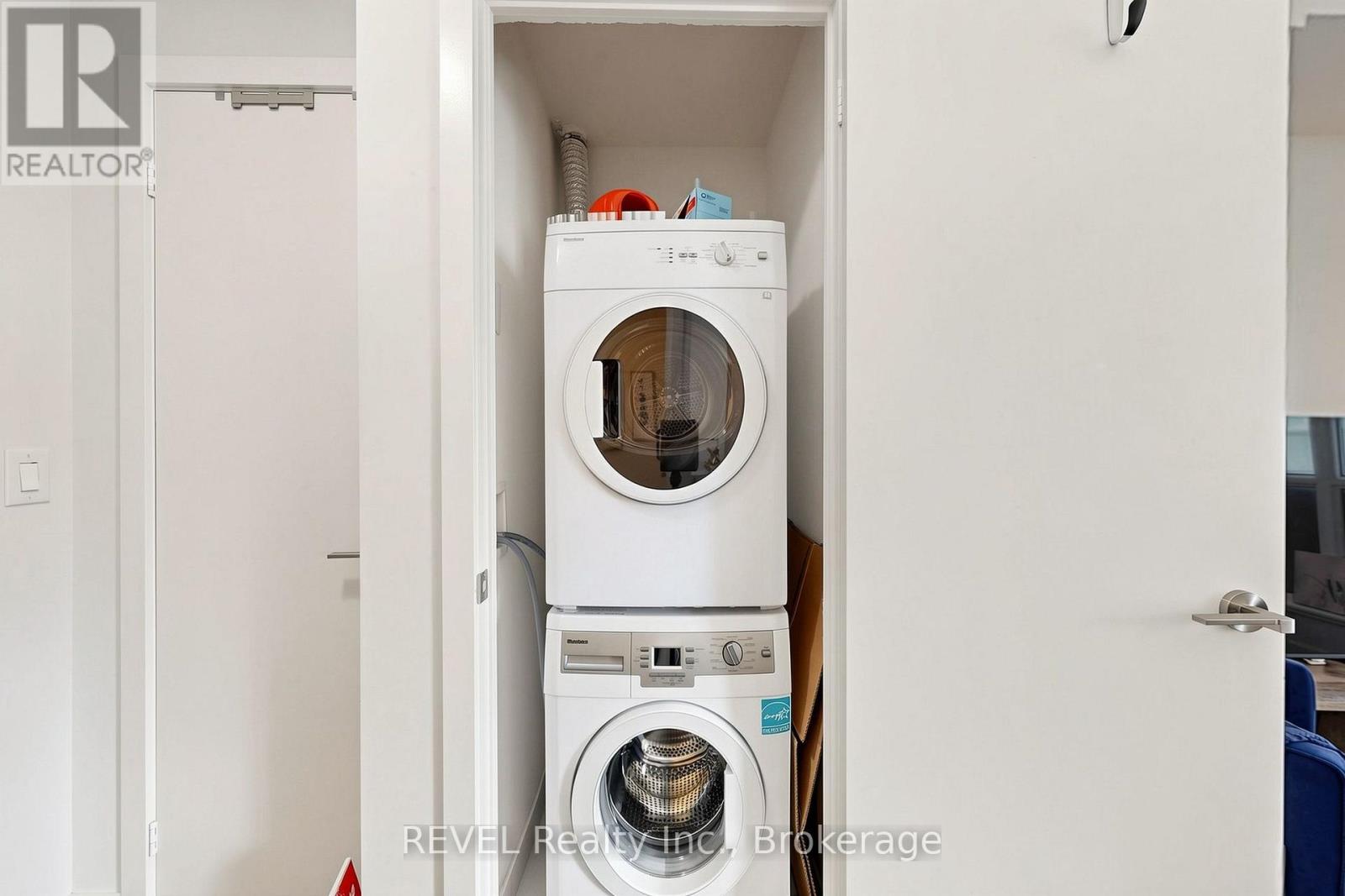 705 - 30 Nelson Street Property Photo 19