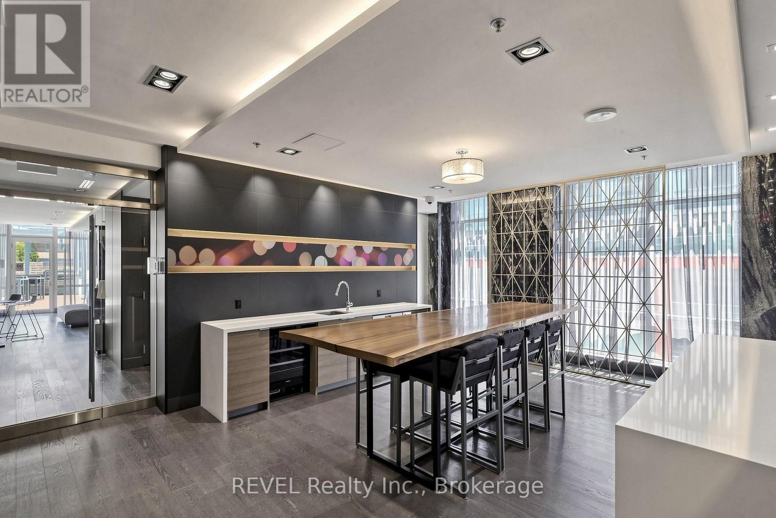 705 - 30 Nelson Street Property Photo 27