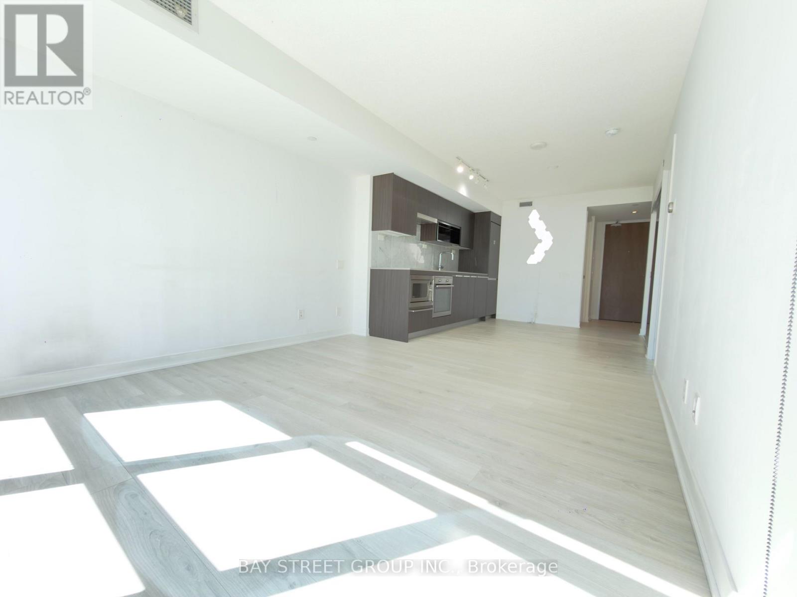 2007 - 80 Queens Wharf Road Property Photo 16
