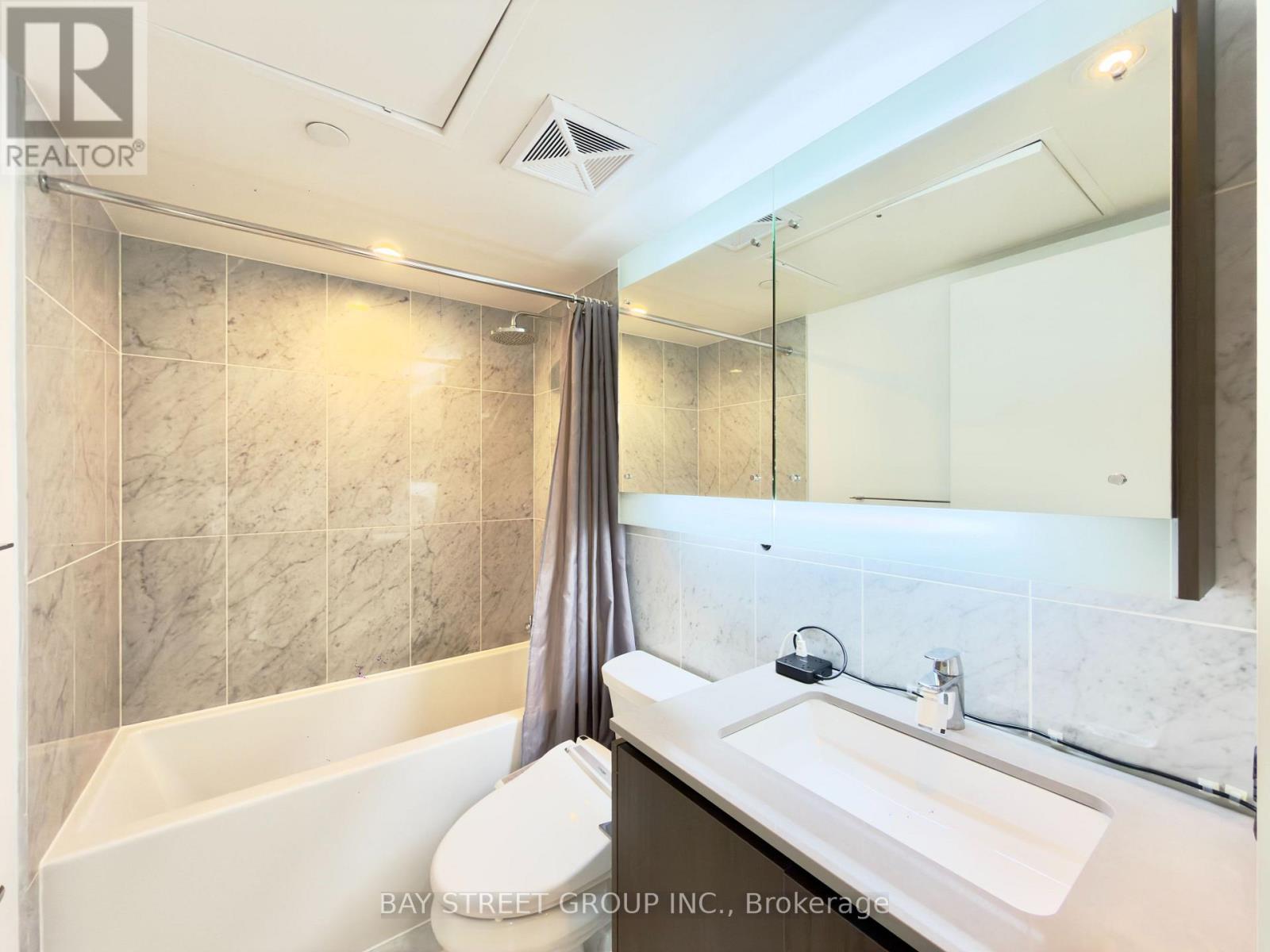 2007 - 80 Queens Wharf Road Property Photo 23