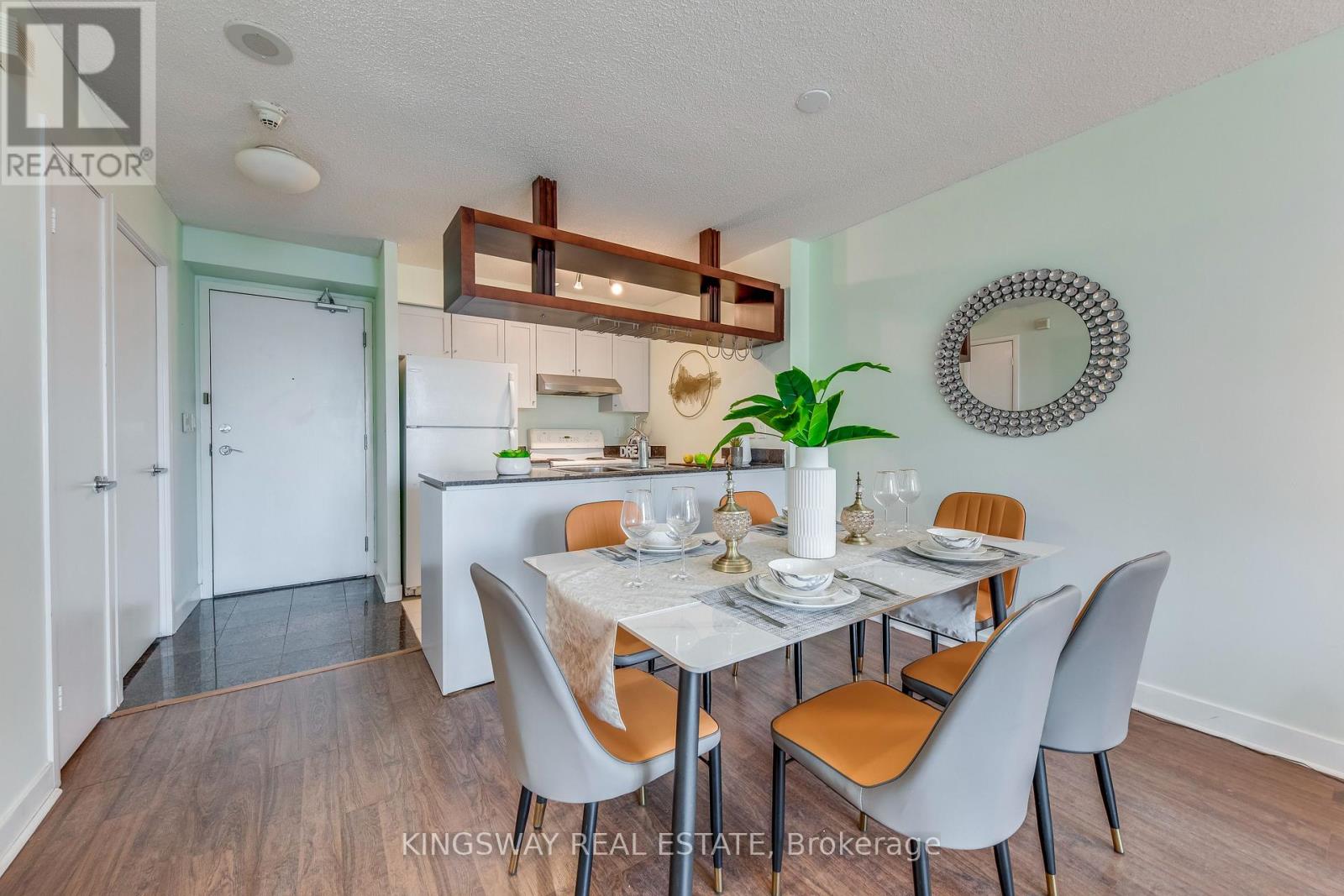 3511 - 81 Navy Wharf Court Property Photo 15