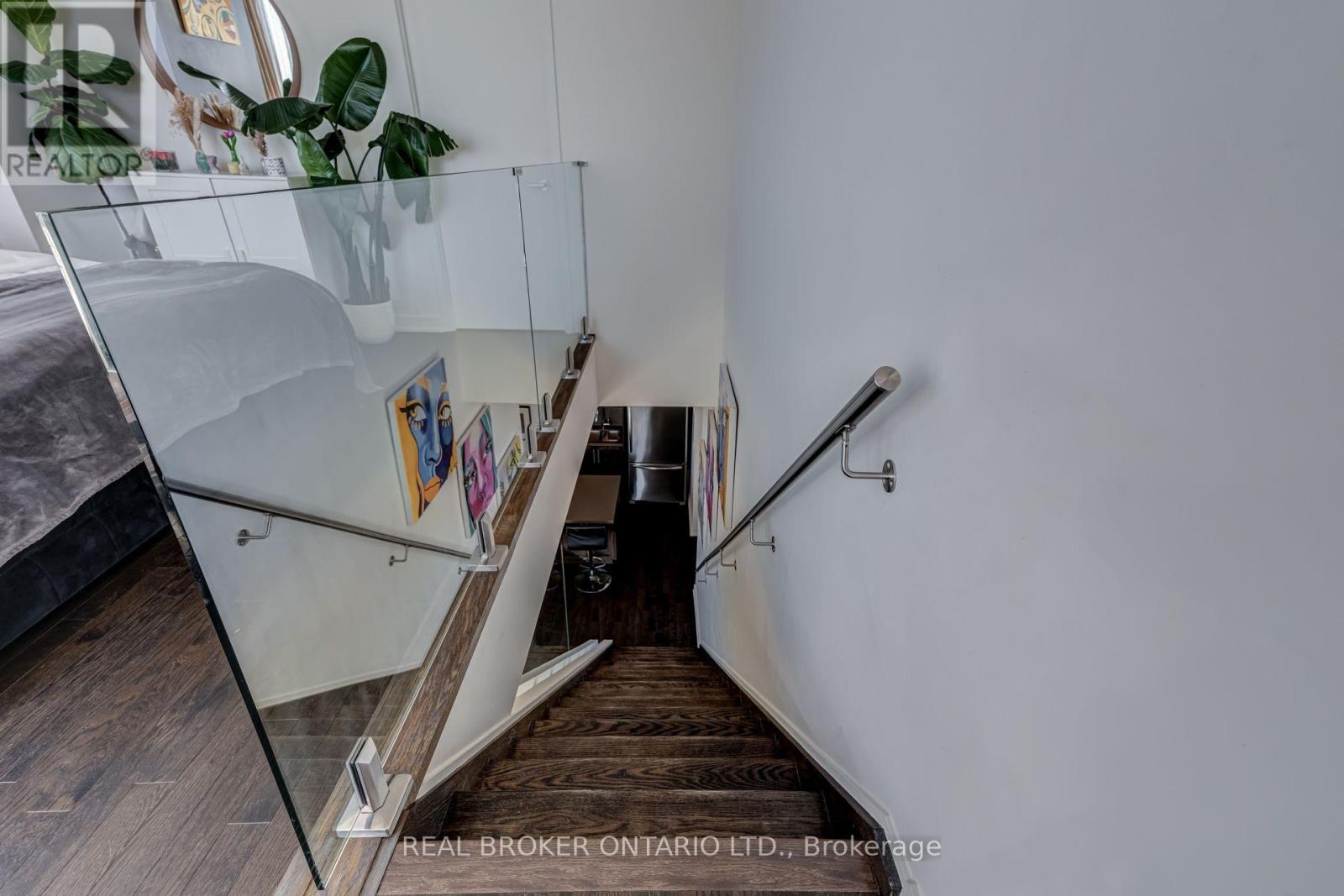 Ph02 - 126 Simcoe Street Property Photo 13
