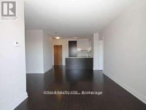 407 - 21 Clairtrell Road Property Photo 8