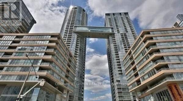 2308 - 15 Iceboat Terrace Property Photo 1