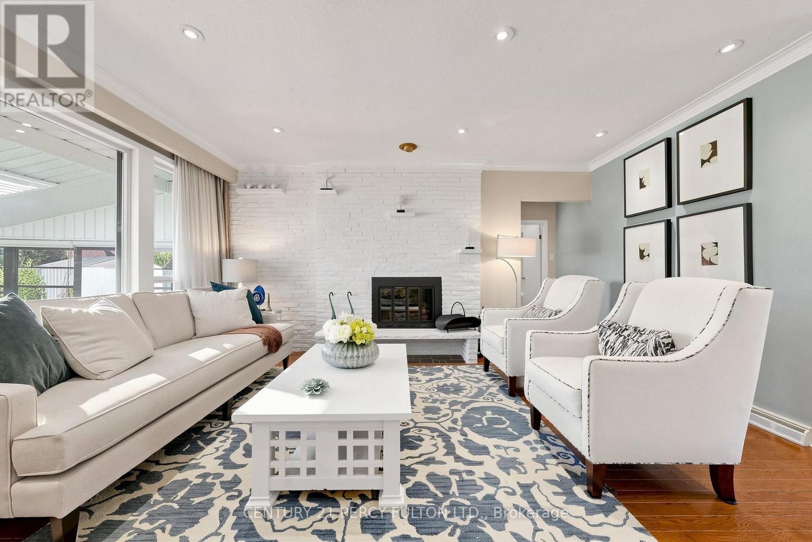8 Wallbridge Court Property Photo 8