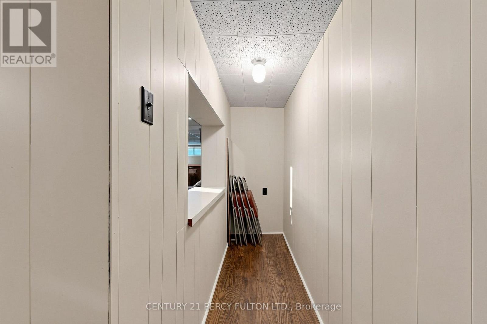 8 Wallbridge Court Property Photo 29