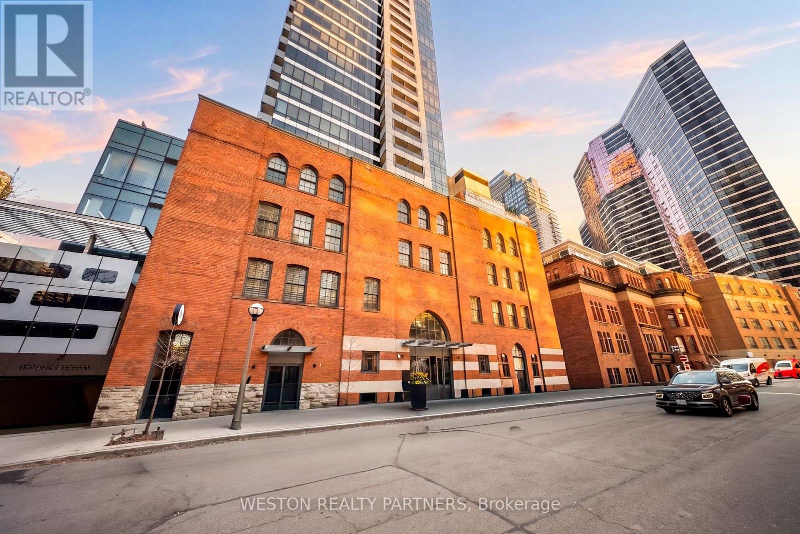 208 - 5 St Joseph Street Property Photo 1