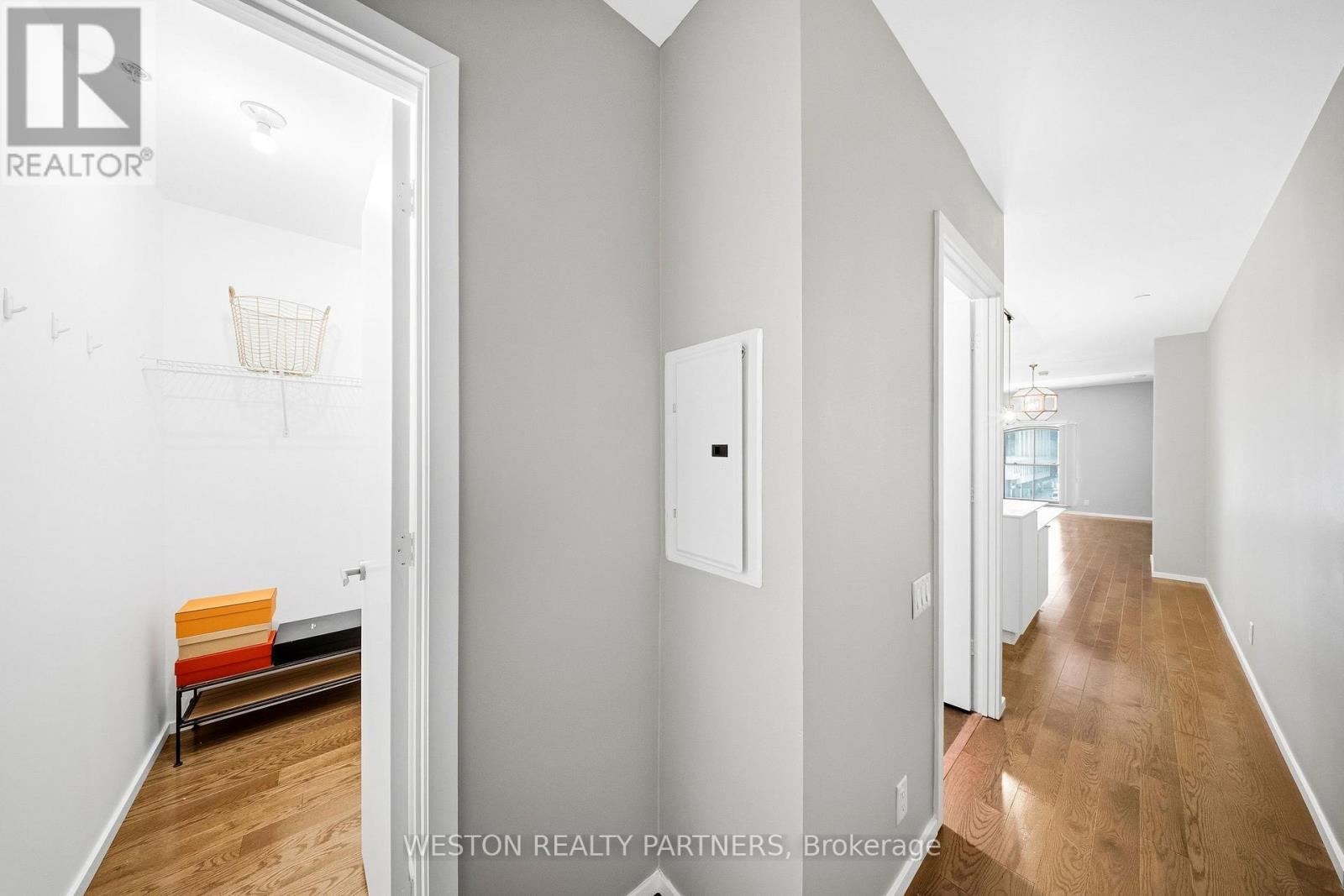 208 - 5 St Joseph Street Property Photo 12
