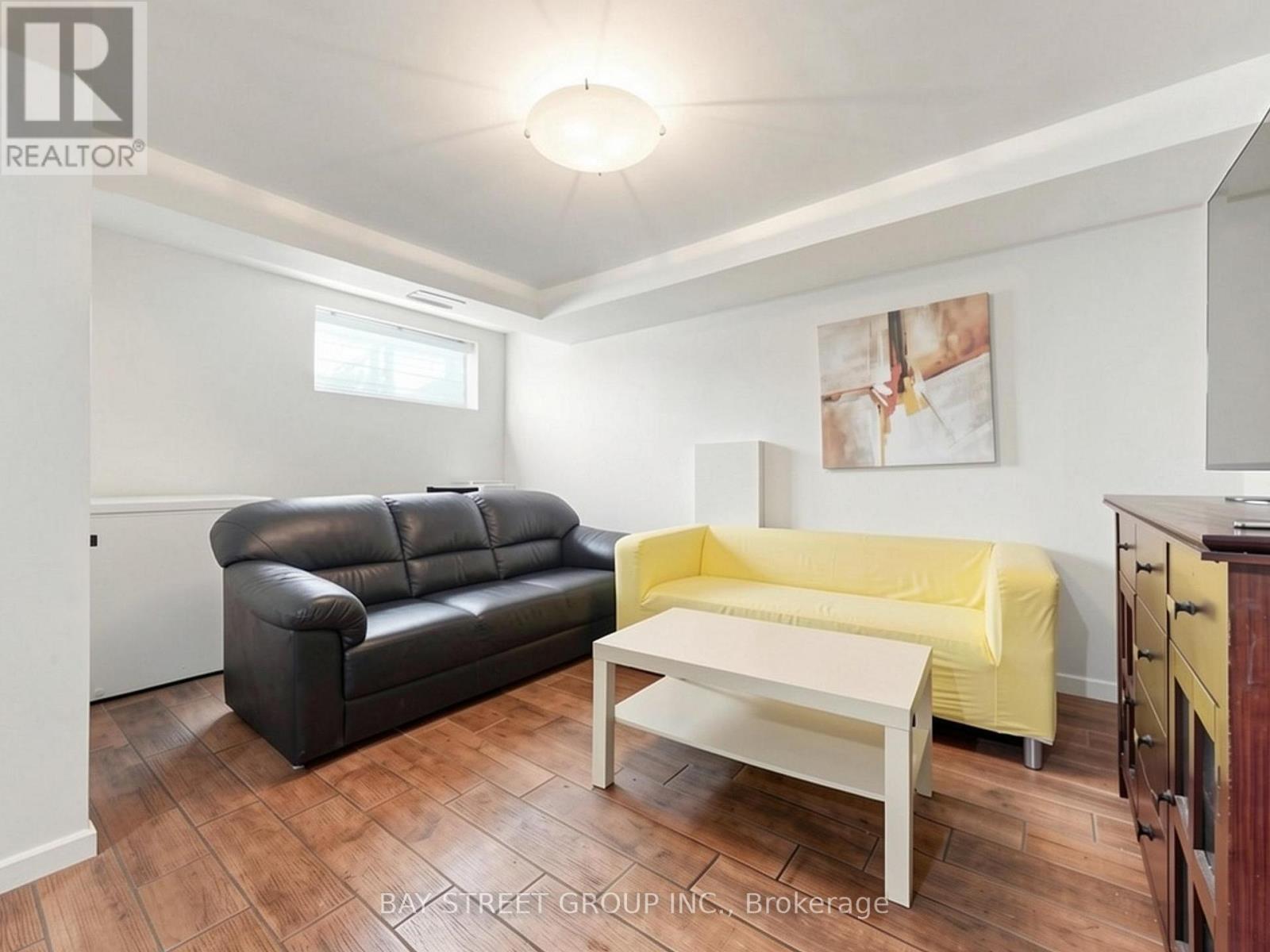 20 Edmonton Road Property Photo 5