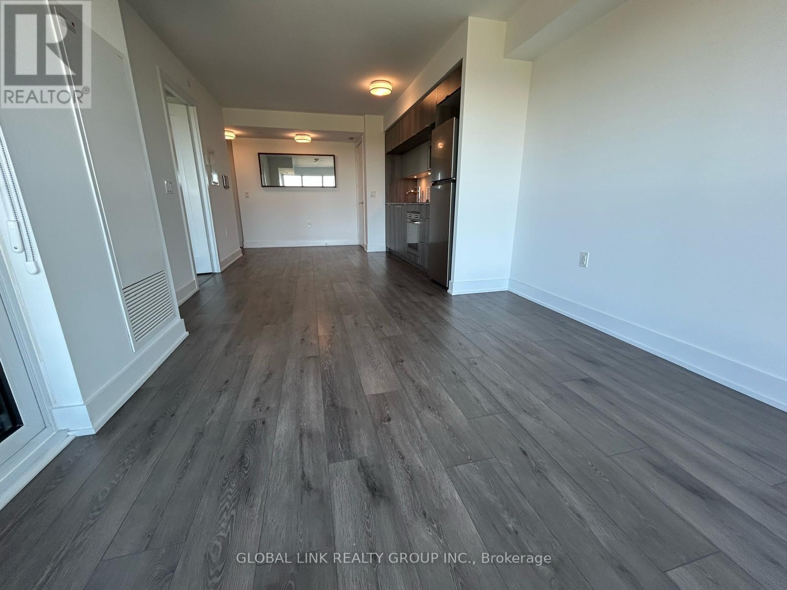 2115 - 585 Bloor Street E Property Photo 7