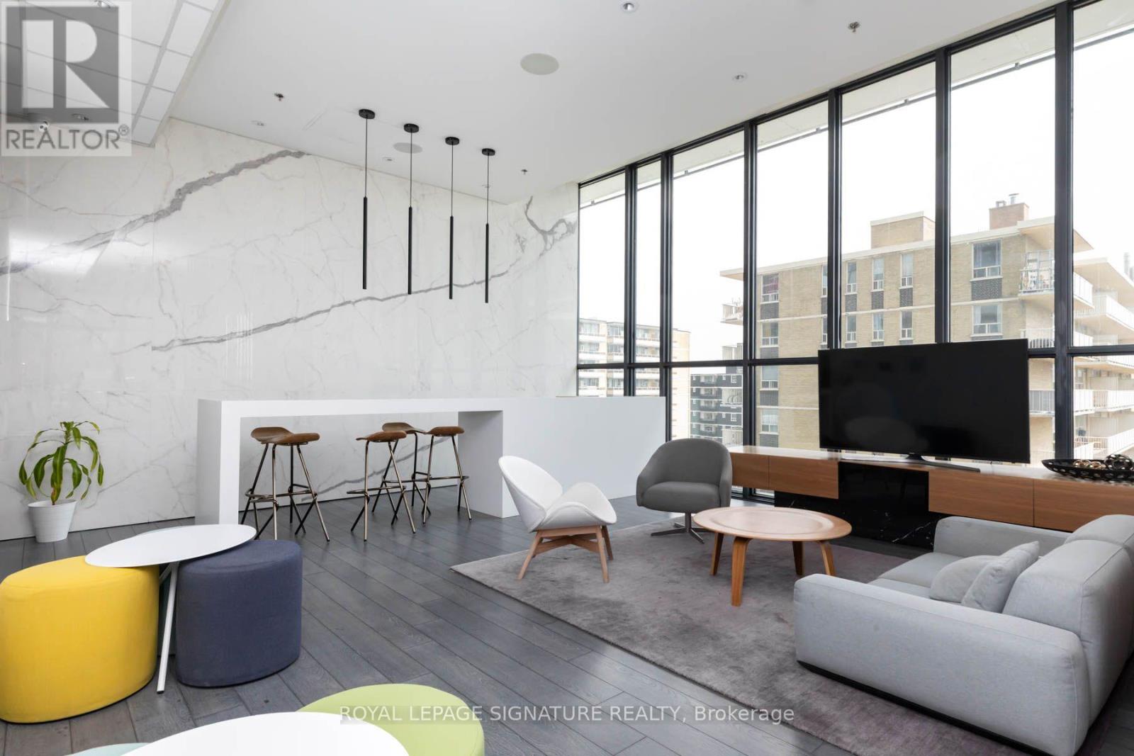 2805 - 185 Roehampton Avenue Property Photo 39