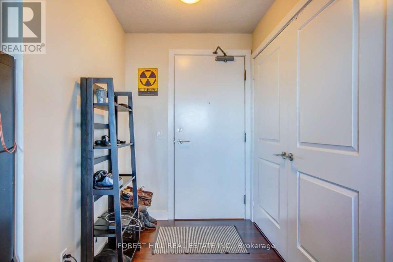 1808 - 100 Western Battery Road Property Photo 3