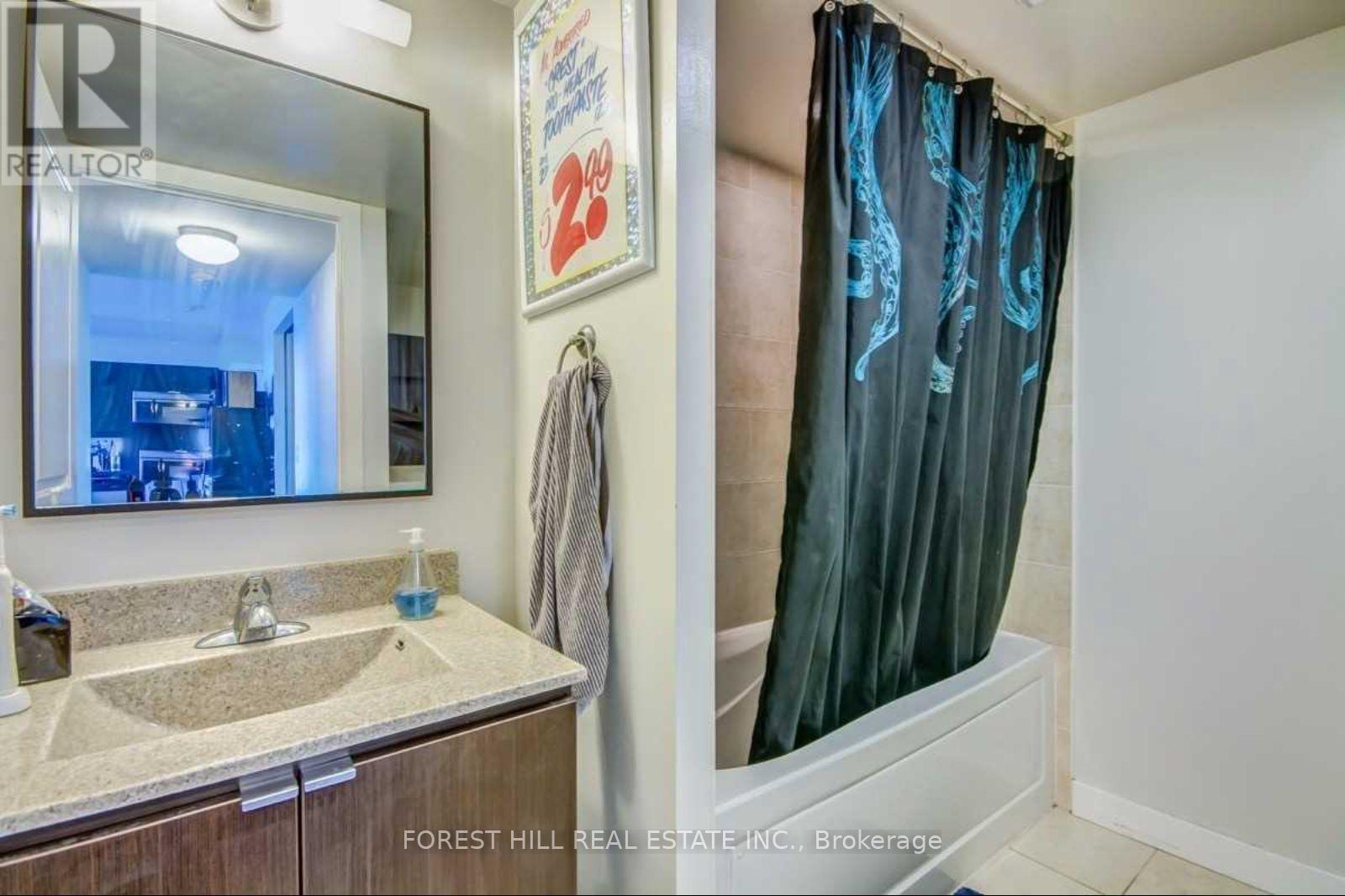 1808 - 100 Western Battery Road Property Photo 14