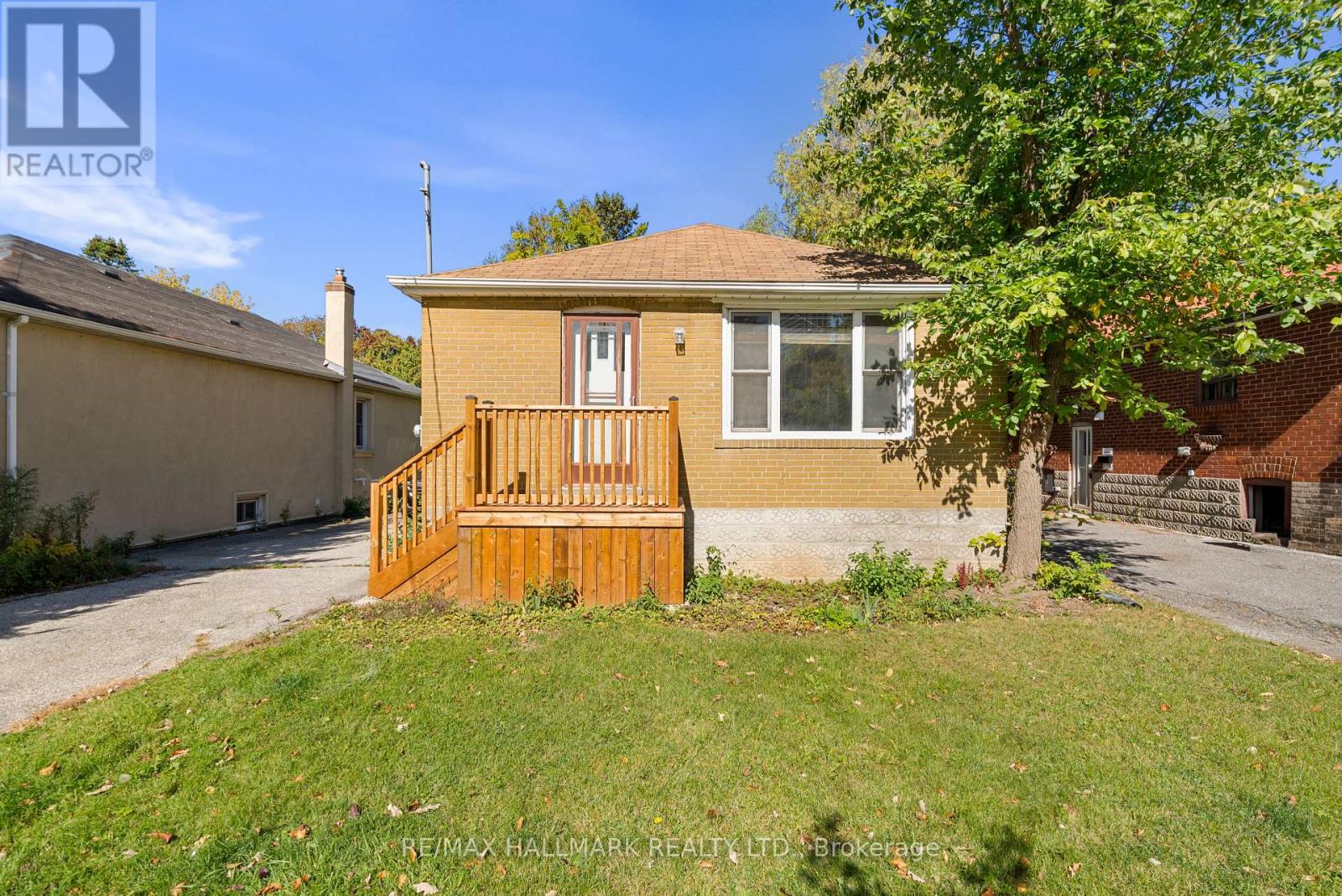 50 CONNAUGHT AVENUE Property Photo 1