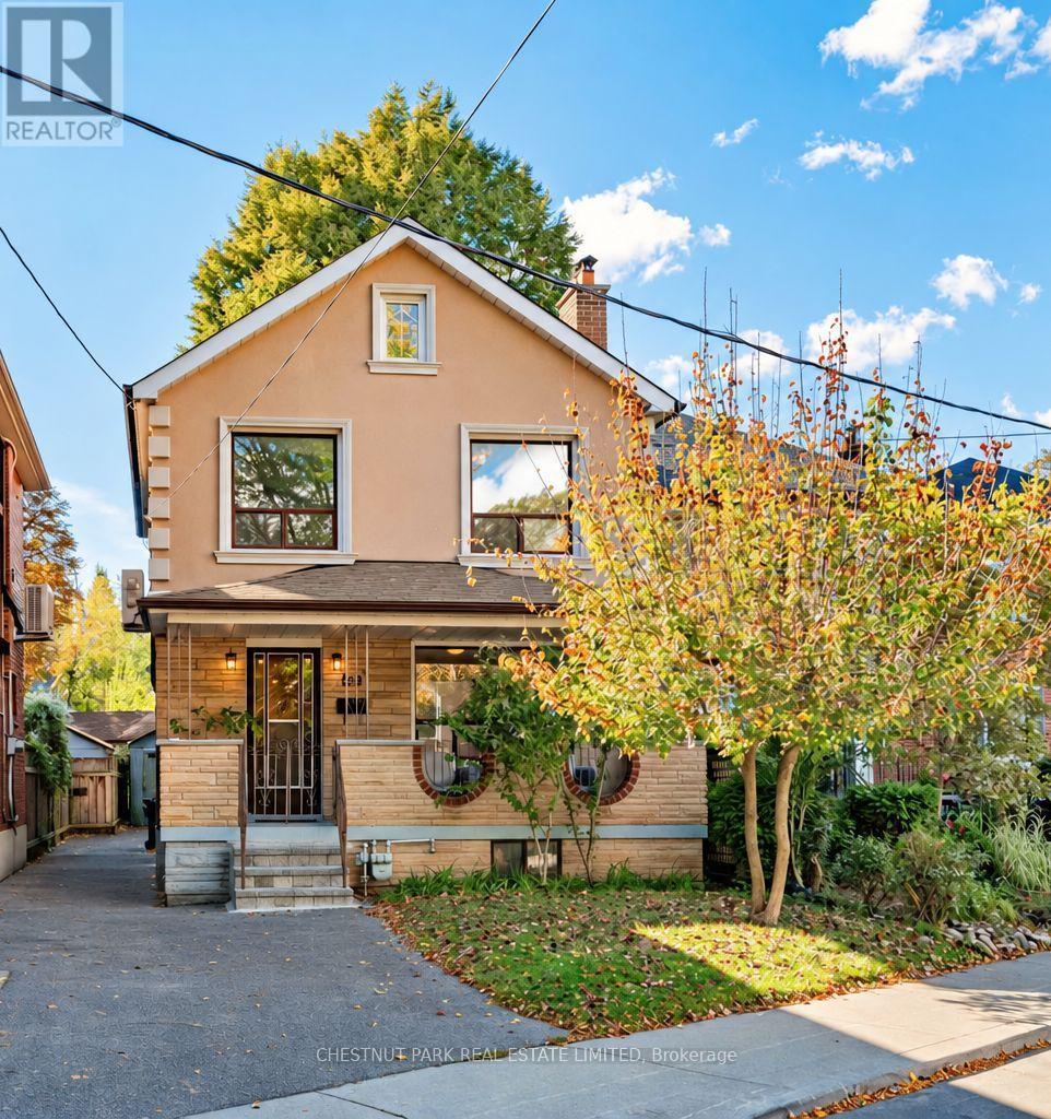 122 Forman Avenue Property Photo 1