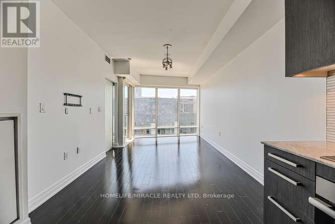 3712 - 8 The Esplanade N Property Photo 14