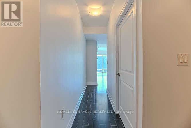 3712 - 8 The Esplanade N Property Photo 25