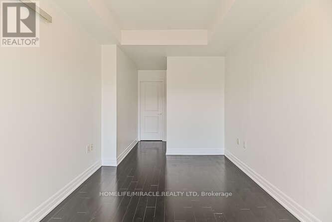 3712 - 8 The Esplanade N Property Photo 30