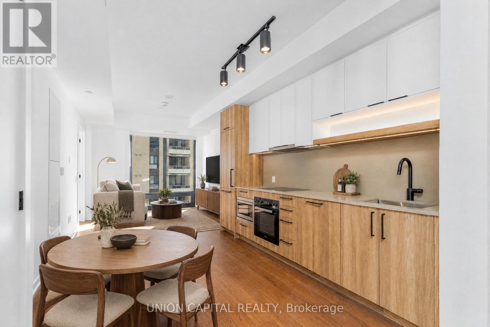 1802 - 91 MONTCLAIR AVENUE Property Photo 1