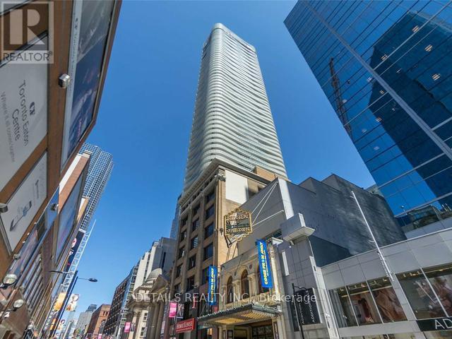 4603 - 197 YONGE STREET Property Photo 1