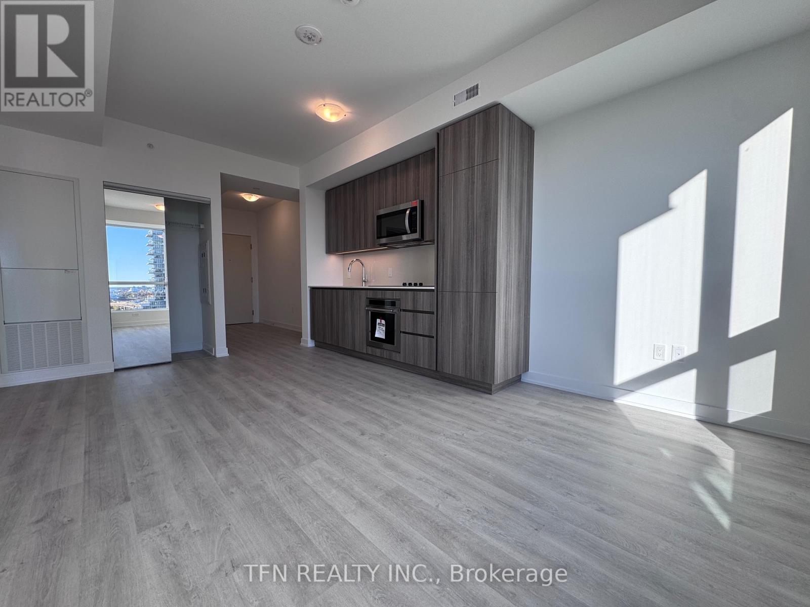 1712 - 15 RICHARDSON STREET Property Photo 1
