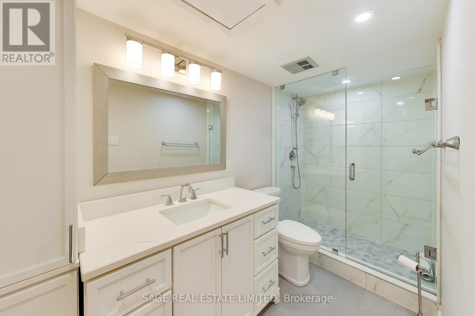 404 - 63 St Clair Avenue Property Photo 12