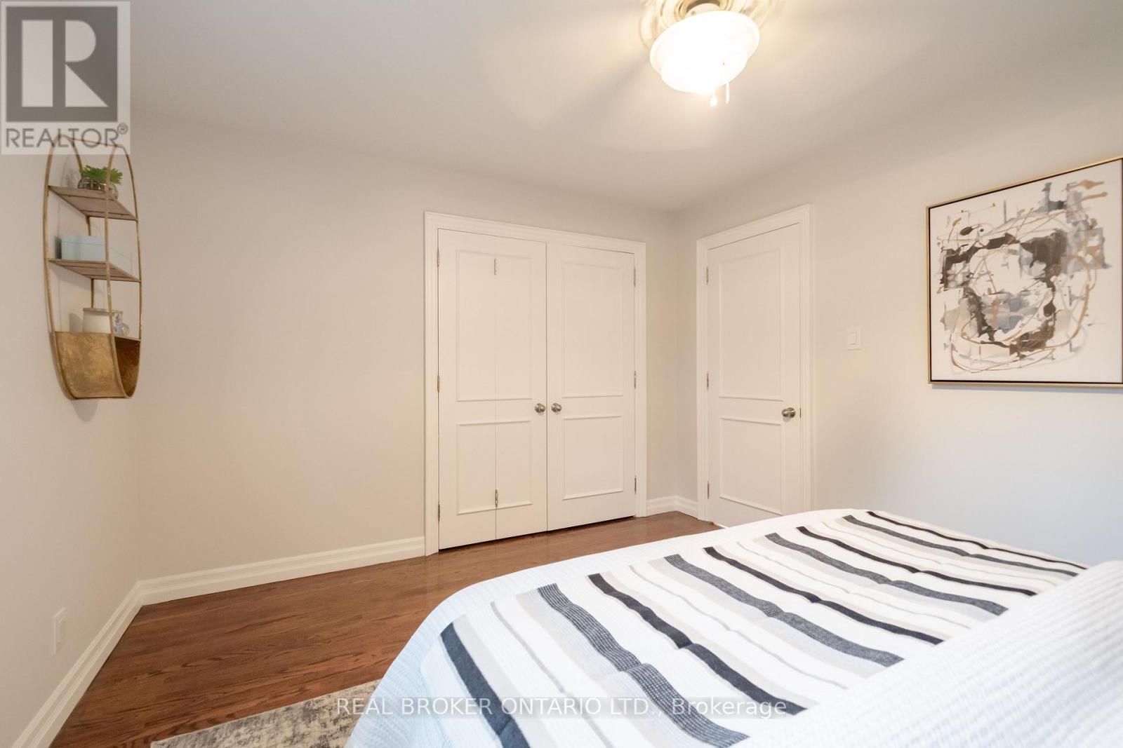 53 Kingslake Road Property Photo 13