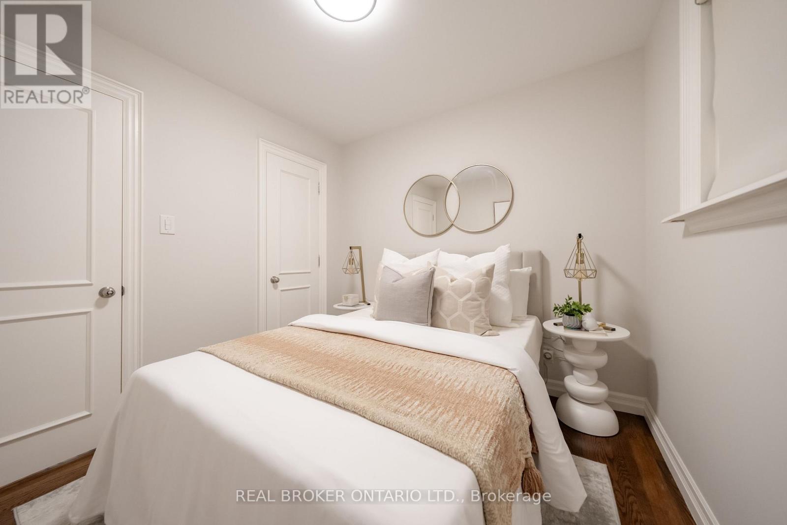 53 Kingslake Road Property Photo 15