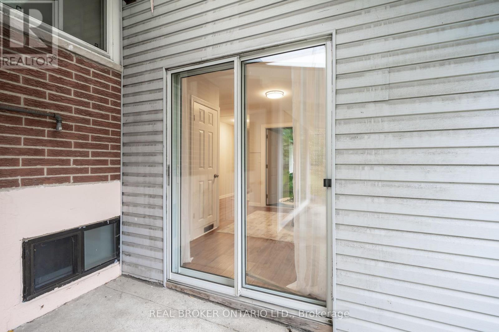 53 Kingslake Road Property Photo 24