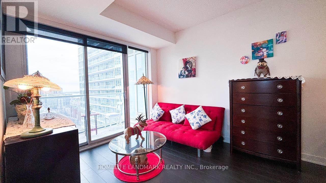 2906 - 19 Bathurst Street Property Photo 14
