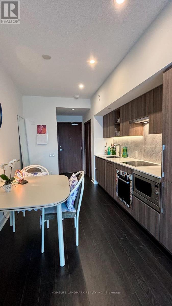 2906 - 19 Bathurst Street Property Photo 16