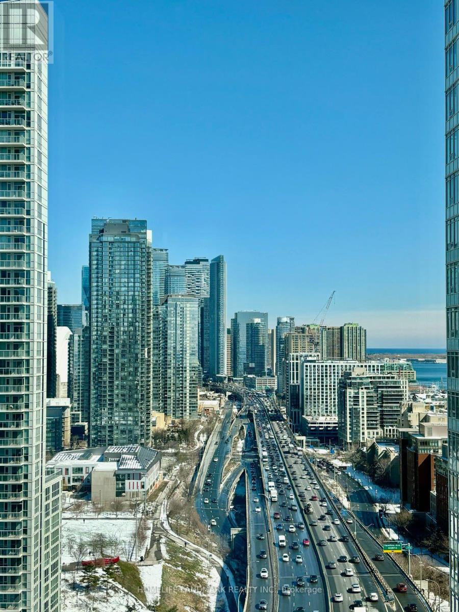 2906 - 19 Bathurst Street Property Photo 23