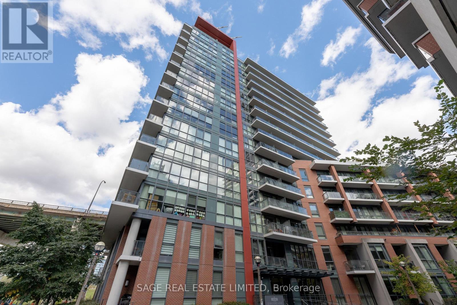 519 - 50 BRUYERES MEWS Property Photo 1