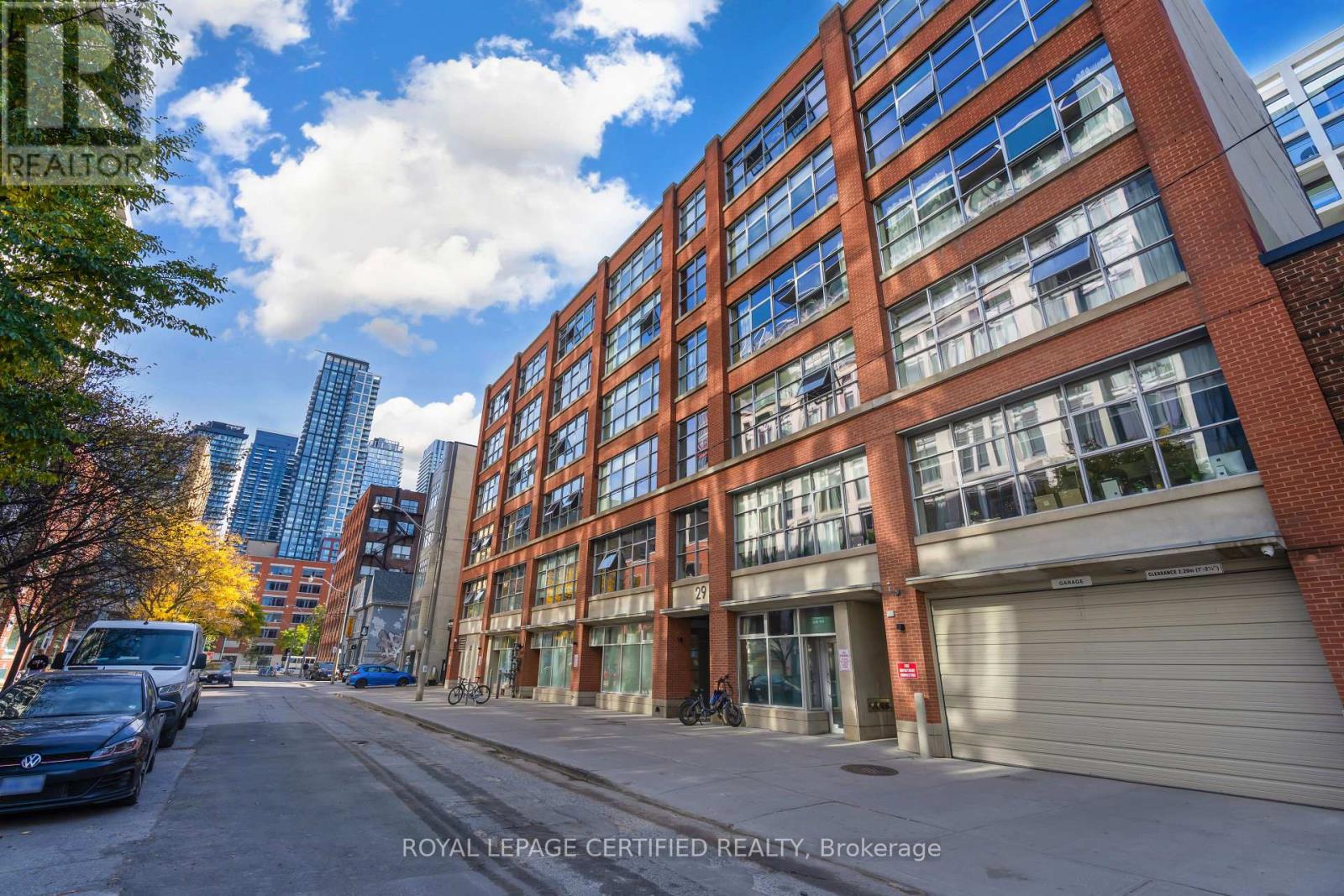 603 - 29 CAMDEN STREET Property Photo 1
