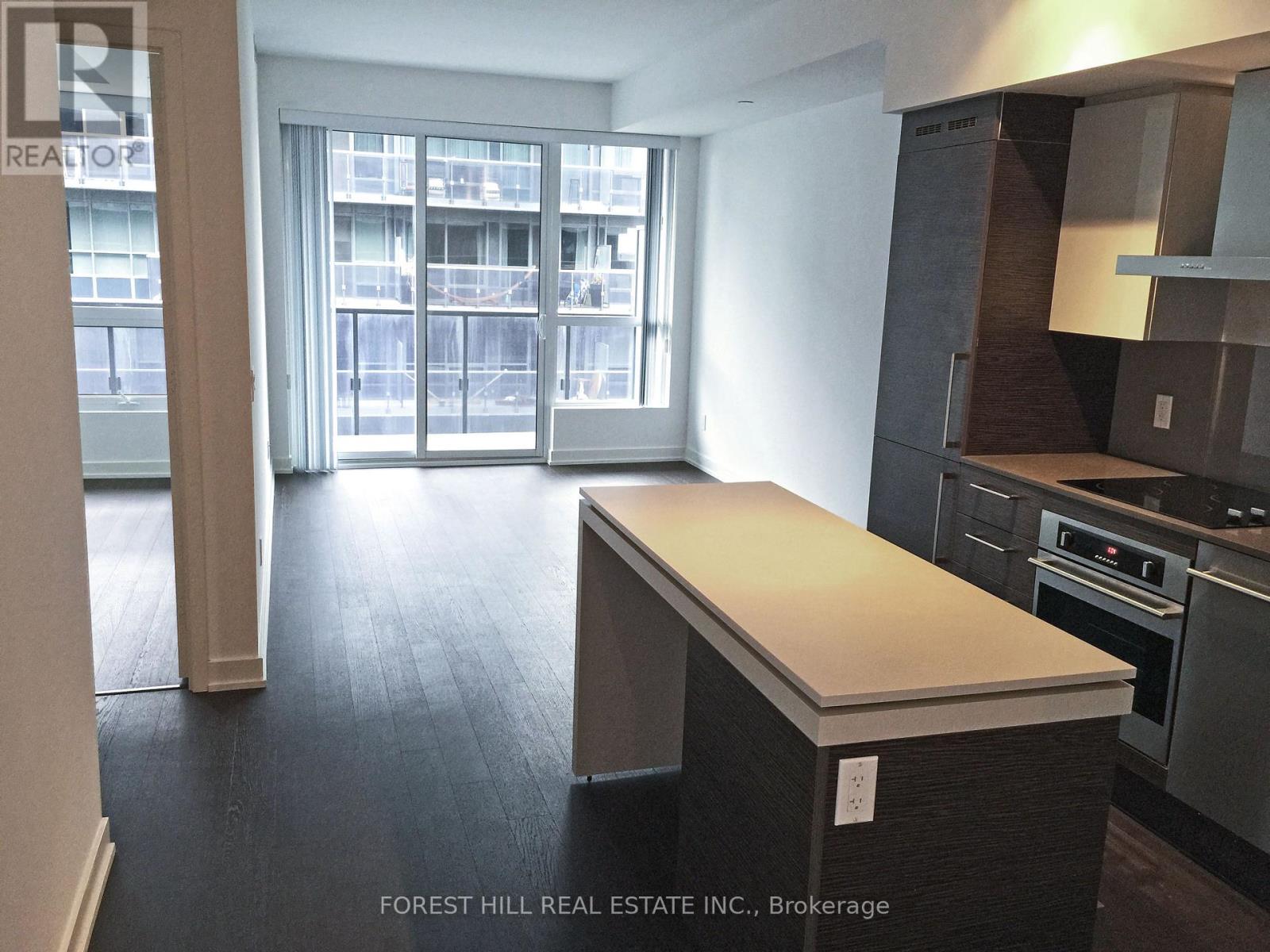 1231 - 1030 KING STREET W Property Photo 1