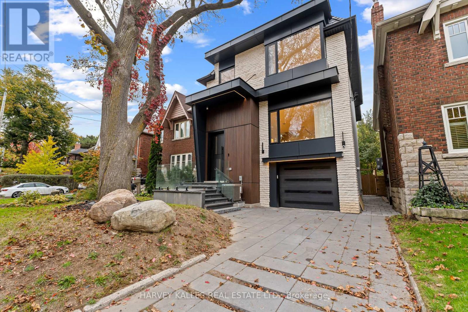 33 Saint Hilda's Avenue Property Photo 1