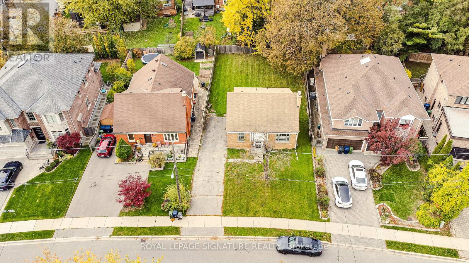 20 Silverton Avenue Property Photo 1