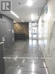 907 - 38 Niagara Street Property Photo 4