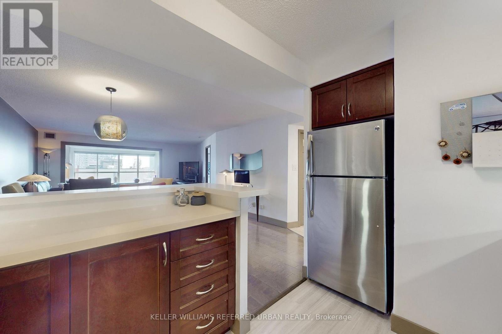 1416 - 25 The Esplanade Property Photo 15