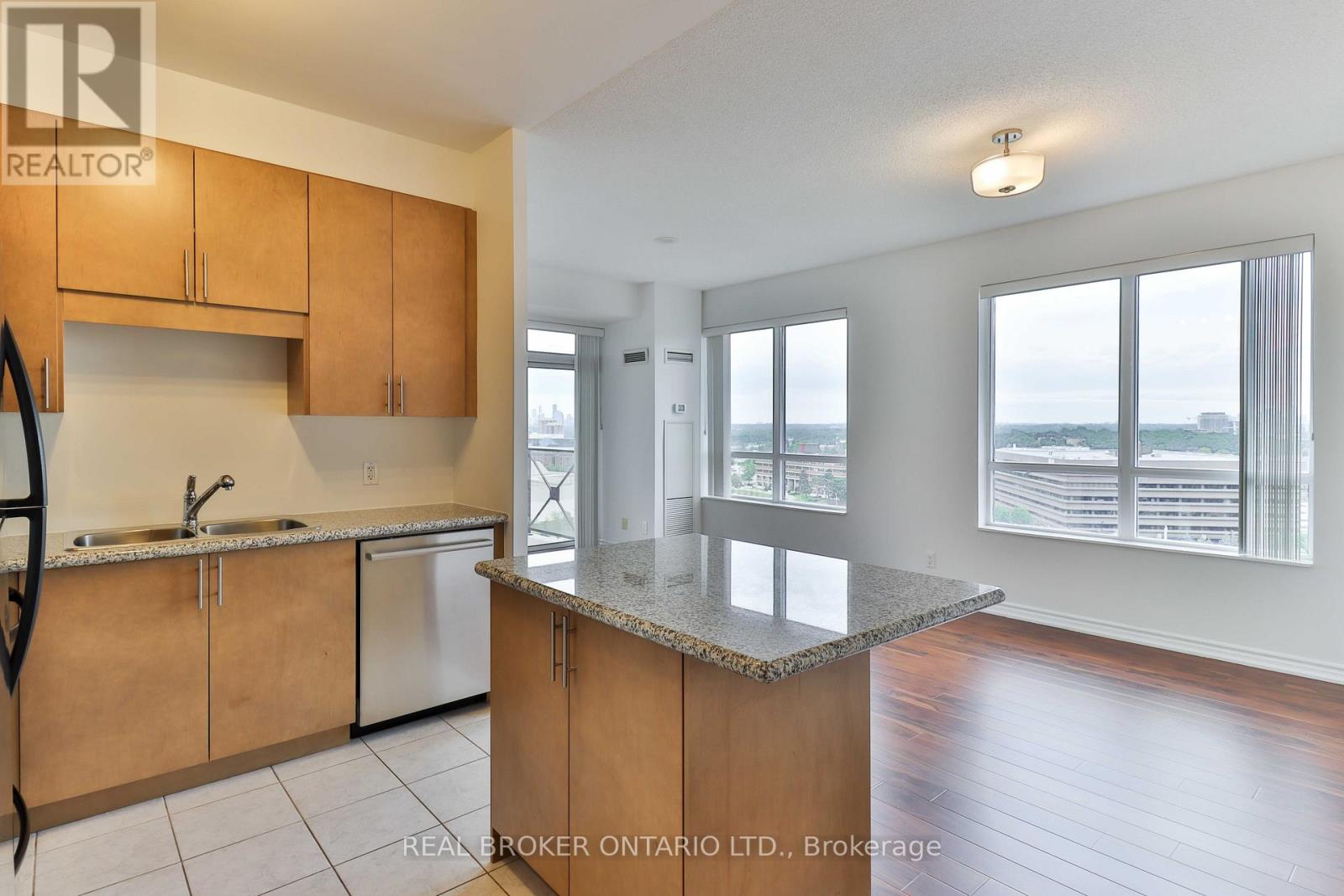 1505 - 135 Wynford Drive Property Photo 9