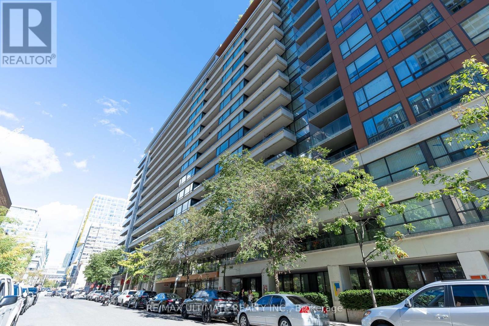 627 - 111 ELIZABETH STREET Property Photo 1