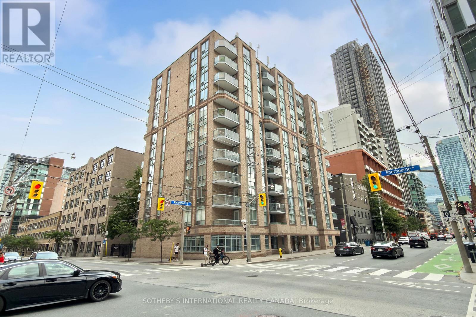 408 - 311 RICHMOND STREET Property Photo 1