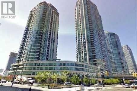 1811 - 33 BAY STREET Property Photo 1