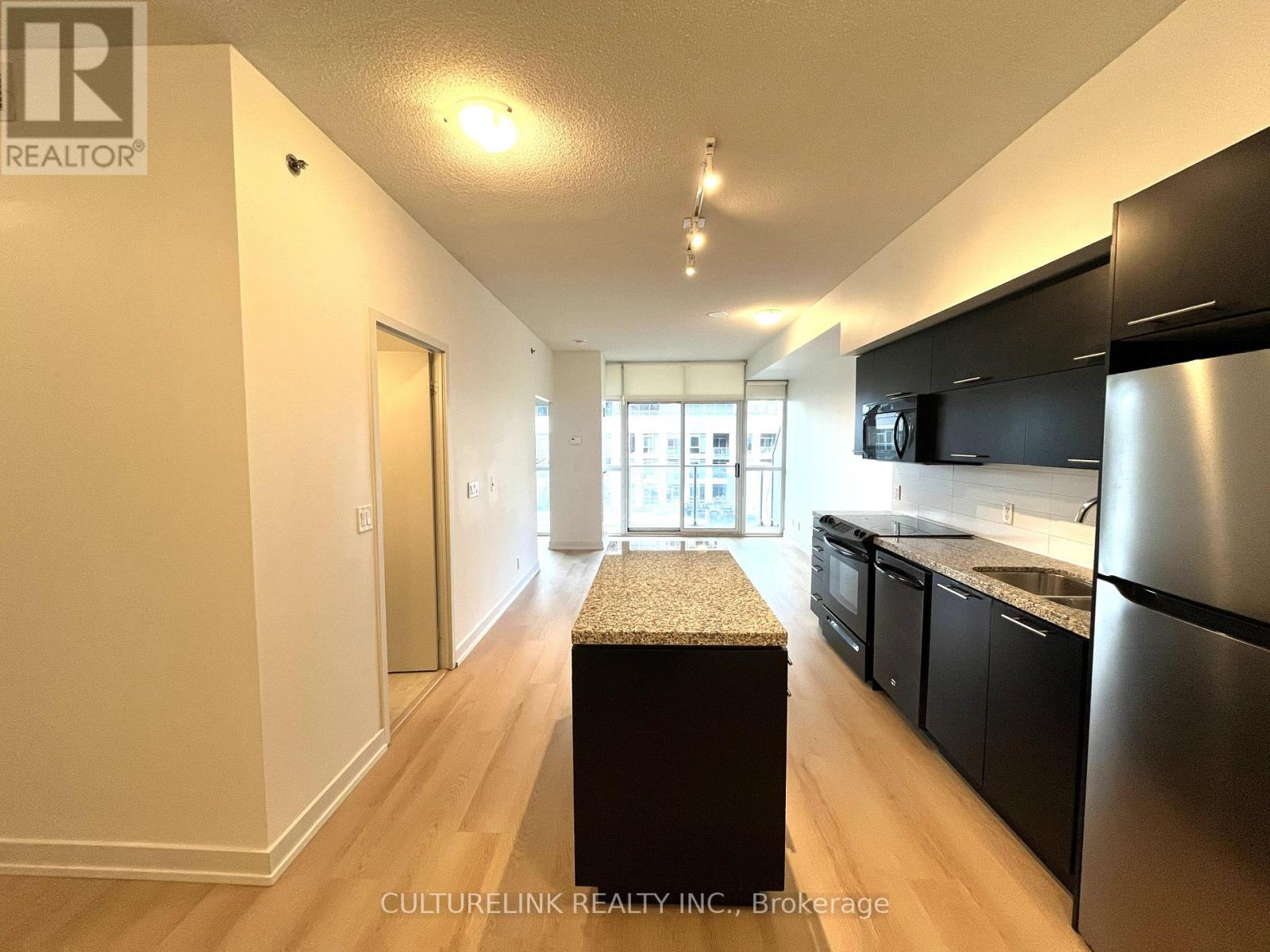 915 - 21 NELSON STREET Property Photo 1